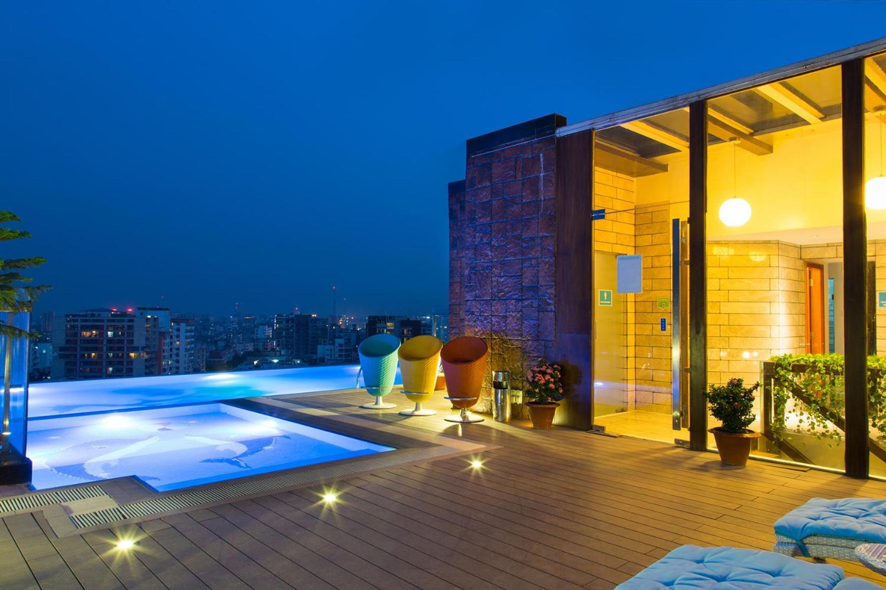 Six Seasons Hotel Dhaka Buitenkant foto